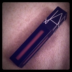 NARS powermatte lip pigment